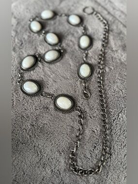 Vintage-Inspired Oval White Stone conchos Link belt by Chico’s, Silvertone 42”